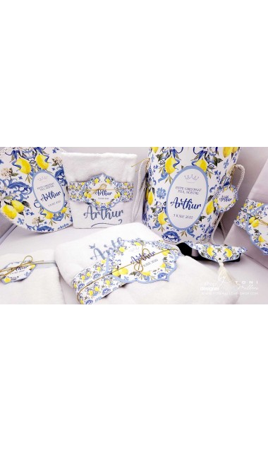 Trusou botez mediteranean inspiratie italia Capri Sorrento cu lamai si faianta alb cu albastru Italian Boy 19